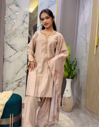 Ria Comfort Suit