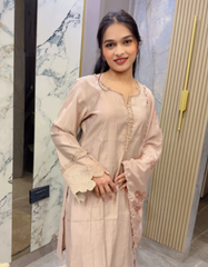 Ria Comfort Suit